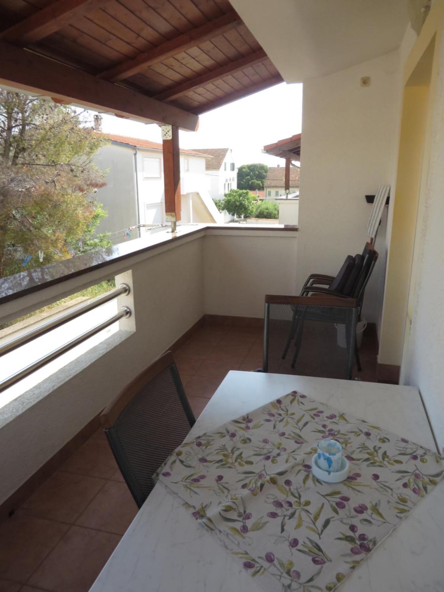 Apartments Gloria Biograd Na Moru Quarto foto